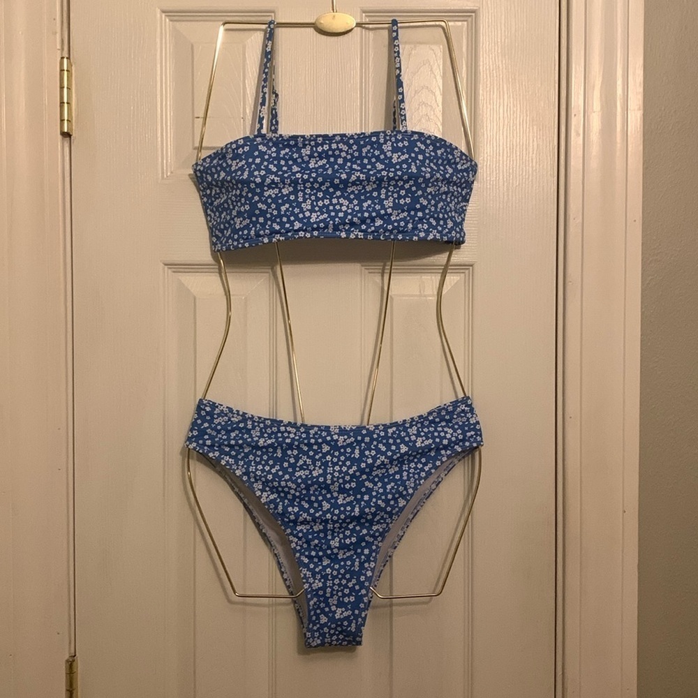 Blue & White 2 Piece Bikini/Swimwear Size S